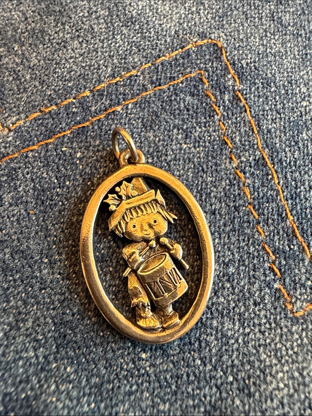 James Avery drummer boy charm
Retired-rare find